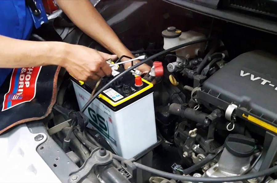 Tempat Jual Aki Mobil Online Serpong: Pesan Antar Gratis