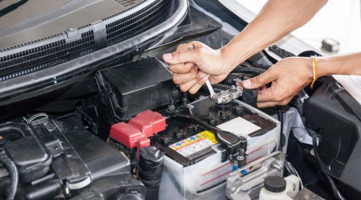 Cari Aki Mobil Kualitas Terbaik dan Original? Toko Aki Kami di Sunter Siap Delivery