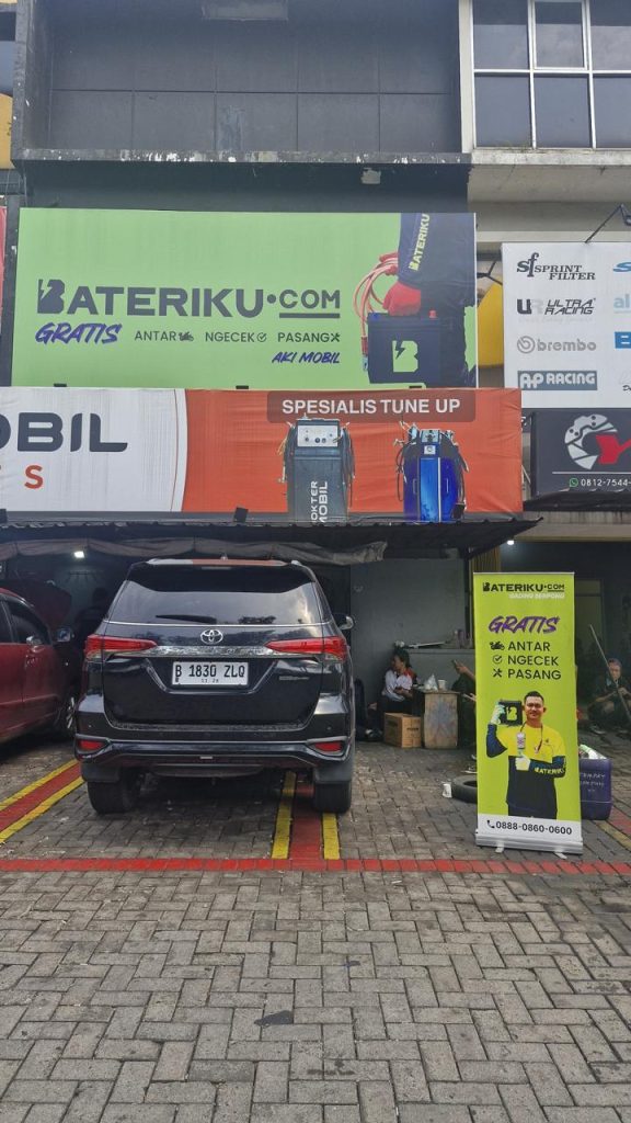 Toko Aki Mobil Terdekat Solusi Cepat Ganti Aki di Lokasi Anda