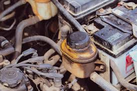 Terminal Aki yang Kotor atau Korosi